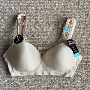 Bali Women's Soft Beige Comfort Bra 42C